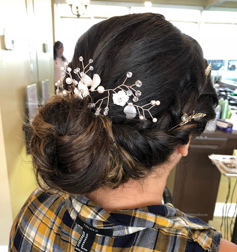 Beauty Salon «Salon Sophia», reviews and photos, 4625 Wornall Rd, Kansas City, MO 64112, USA