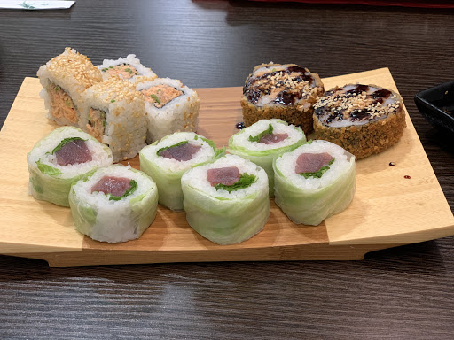 KAVI Sushi Bar
