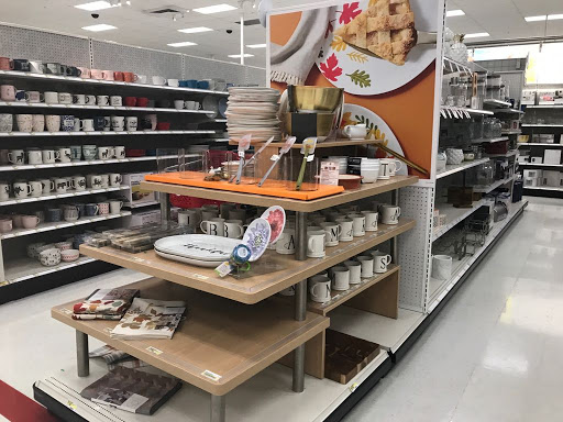 Department Store «Target», reviews and photos, 800 Christiana Mall, Newark, DE 19702, USA