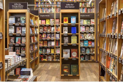 Book Store «Boston College Bookstore», reviews and photos, 140 Commonwealth Avenue, Chestnut Hill, MA 02467, USA