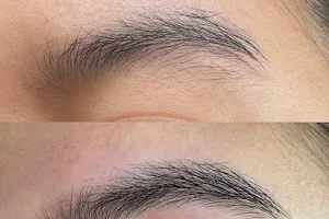 Perfect brows and spa image