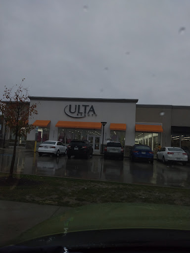 Hair Salon «Ulta Beauty», reviews and photos, 7735 W Ridgewood Dr, Parma, OH 44129, USA