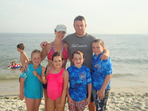 Roofing Contractor «Easton Roofing», reviews and photos, 17 Reynolds St, North Easton, MA 02356, USA