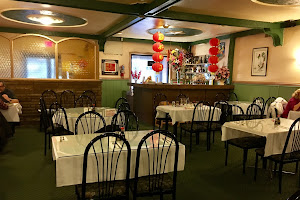 Lee's Restaurant & Tavern