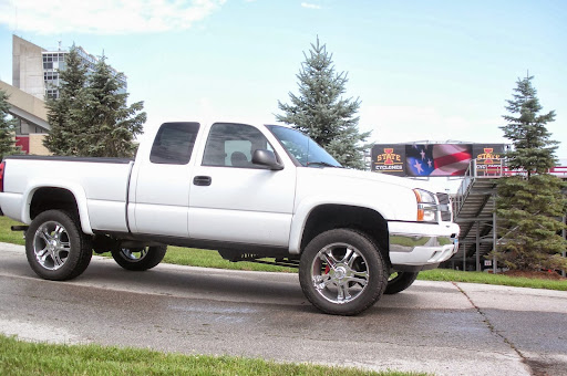 Truck Accessories Store «Mid-Iowa Truck & Upholstery», reviews and photos, 1628 S Duff Ave, Ames, IA 50010, USA