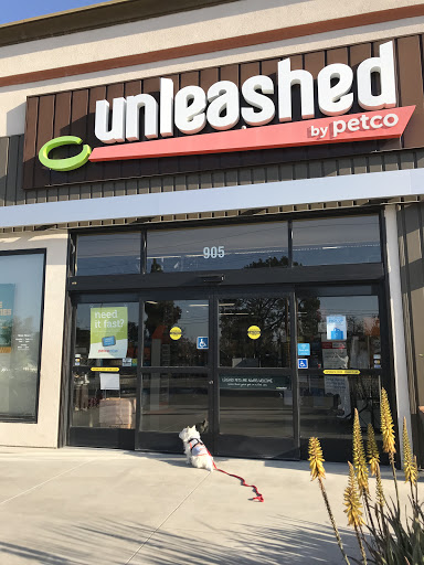 Pet Supply Store «Unleashed by Petco», reviews and photos, 905 W Foothill Blvd, Claremont, CA 91711, USA