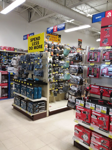 Hardware Store «Harbor Freight Tools», reviews and photos, 2901 Whipple Ave NW, Canton, OH 44708, USA