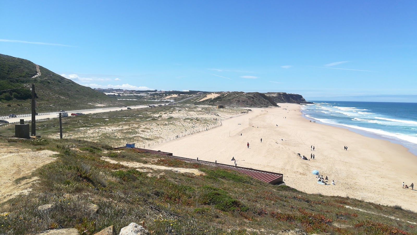 Foto von Praia de Santa Rita mit feiner beiger sand Oberfläche