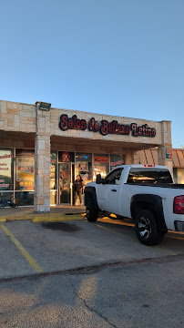 Salon De Belleza Latino - Photo 3 - Car repair in Lewisville, TX, Lewisville