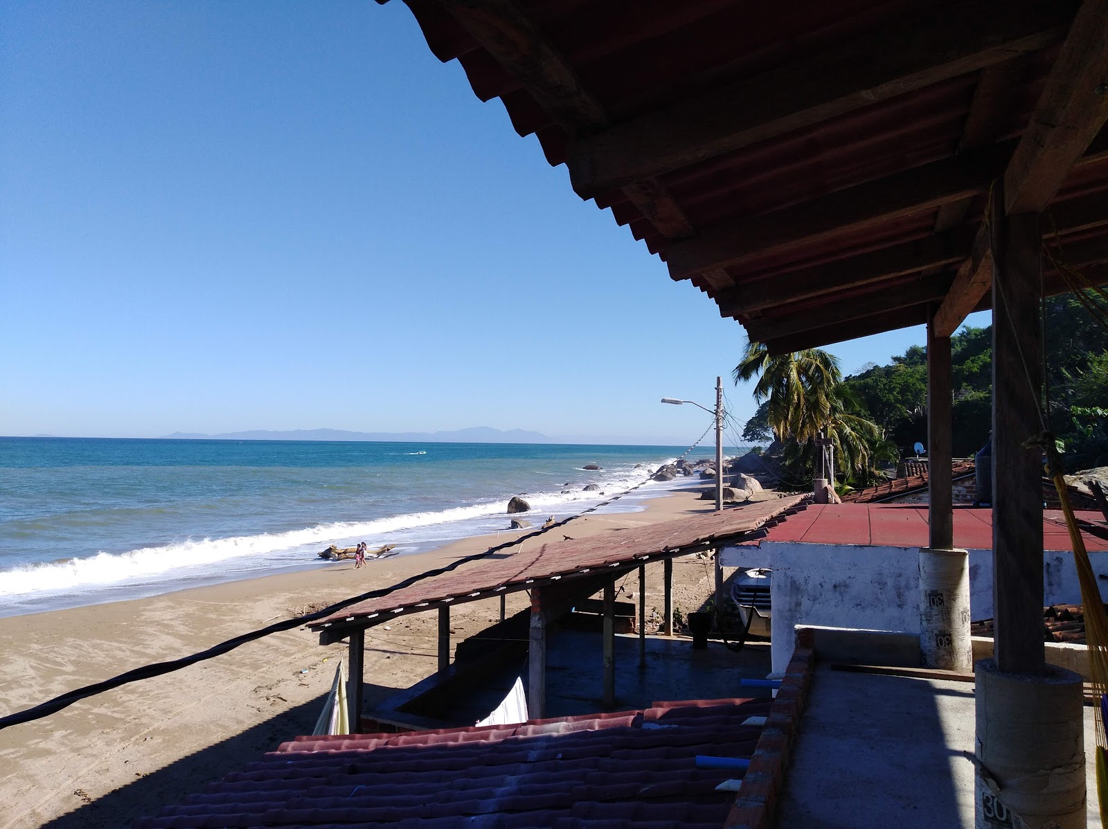 Chimo beach'in fotoğrafı geniş plaj ile birlikte