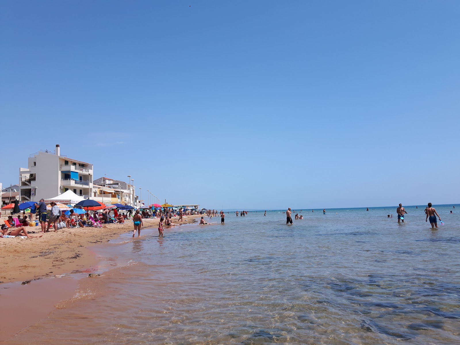 Foto van Spiaggia Punta Secca - aanbevolen voor gezinsreizigers met kinderen