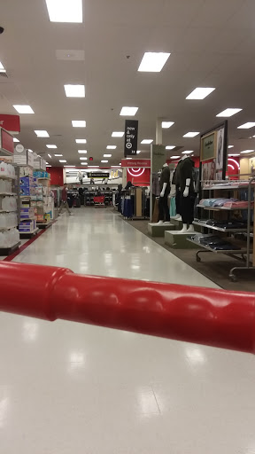 Department Store «Target», reviews and photos, 2001 South Rd, Poughkeepsie, NY 12601, USA
