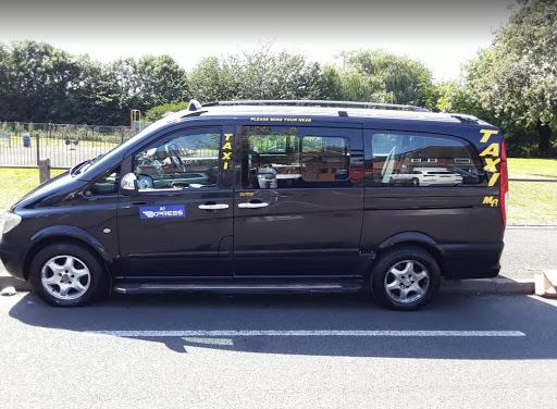 Airport transfers Walsall