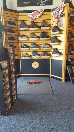 Shoe Store «Red Wing», reviews and photos, 8114 N Springboro Pike, Miamisburg, OH 45342, USA