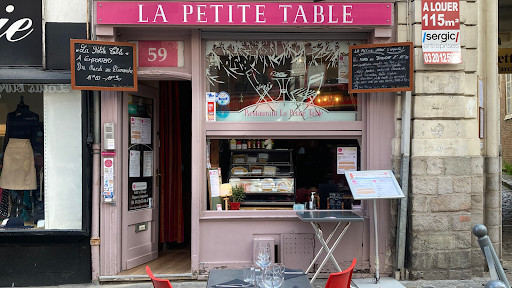 La Petite Table