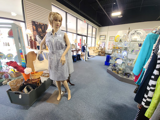 Thrift Store «Assistance League of Greater Wilmington Thrift Shop», reviews and photos, 420 Eastwood Rd #107, Wilmington, NC 28403, USA