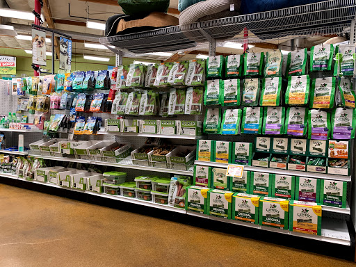 Pet Store «Katie’s PET DEPOT®», reviews and photos, 1941 Foothill Blvd, La Verne, CA 91750, USA