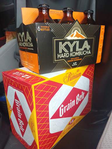 Liquor Store «MGM Liquor Warehouse», reviews and photos, 1012 County Rd 42 W, Burnsville, MN 55337, USA