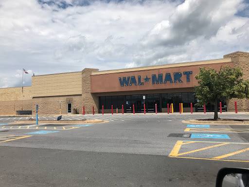 Discount Store «Walmart», reviews and photos, 950 Edwards Ferry Rd NE, Leesburg, VA 20176, USA
