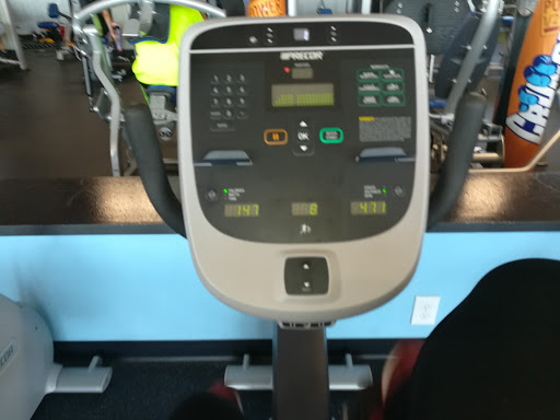 Health Club «Crunch - Staten Island», reviews and photos, 364 Bay St, Staten Island, NY 10301, USA