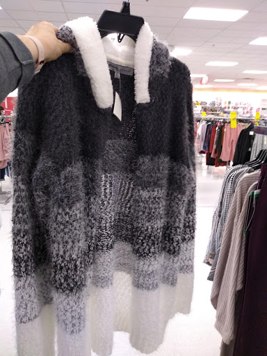 Shopping Mall «Riverstone Plaza», reviews and photos, 1451 Riverstone Pkwy, Canton, GA 30114, USA