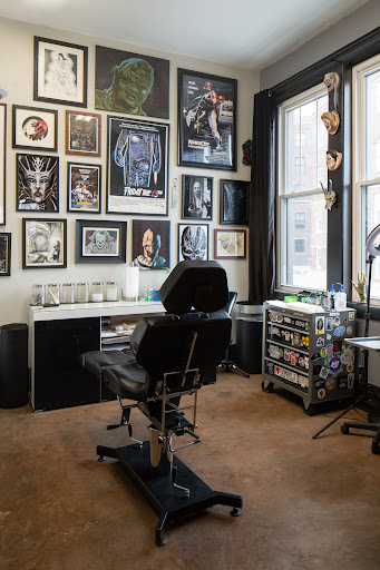 Explore chain link tattoo ideas, creative tattoo ideas in Davenport, available at The Silver Key