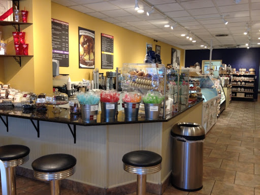 Candy Store «Sanders Chocolate & Ice Cream Shoppes - Grosse Pointe», reviews and photos, 16837 Kercheval Ave, Grosse Pointe Park, MI 48230, USA