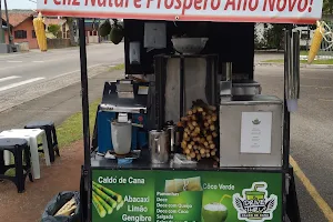 Drive Thru Caldo De Cana image