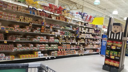 Grocery Store «Stop & Shop», reviews and photos, 160 Village Center Dr, Freehold, NJ 07728, USA