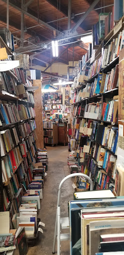 Used Book Store «West Side Books», reviews and photos, 3434 W 32nd Ave, Denver, CO 80211, USA