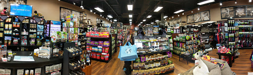Pet Supply Store «Pet Valu», reviews and photos, 1611 Boston Post Rd, Milford, CT 06460, USA
