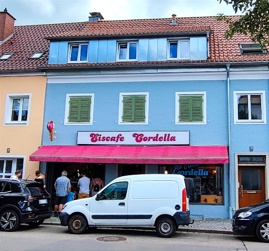 Kommentare und Rezensionen über Eiscafé Cordella