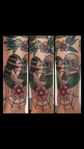 Tattoo Shop «Six1Six Tattoo Studio», reviews and photos, 526 Leonard St NW, Grand Rapids, MI 49504, USA