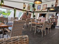 Atmosphère du Restaurant français Le Cook's cafe à Le Grau-du-Roi - n°1