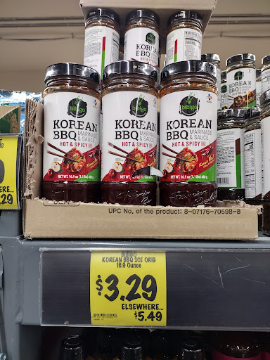 Grocery Store «Grocery Outlet Bargain Market», reviews and photos, 7741 N Lombard St, Portland, OR 97203, USA