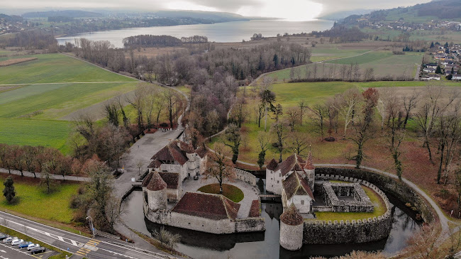 Kommentare und Rezensionen über Seengen, Schloss Hallwyl