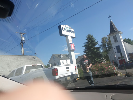 Liquor Store «Sandy Liquor Store», reviews and photos, 38755 Pioneer Blvd, Sandy, OR 97055, USA