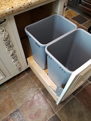 Cabinet Maker «Canyon Creek Cabinet Company», reviews and photos, 16726 Tye St SE, Monroe, WA 98272, USA