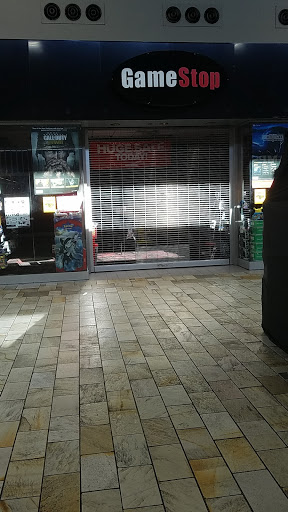 Video Game Store «GameStop», reviews and photos, 1 W Flatiron Crossing Dr #2176, Broomfield, CO 80021, USA