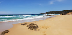 Beares Beach'in fotoğrafı uzun koy ile birlikte