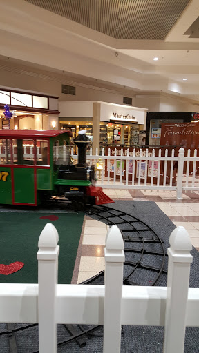 Shopping Mall «Lakeland Square Mall», reviews and photos, 3800 US Hwy 98 N, Lakeland, FL 33809, USA