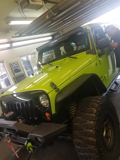 Used Car Dealer «Bonalle Auto Sales and Repair», reviews and photos, 501 E Penn Ave, Cleona, PA 17042, USA