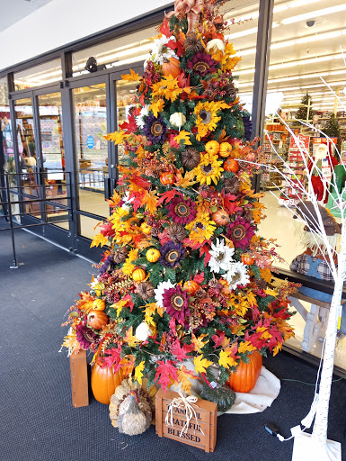 Craft Store «Hobby Lobby», reviews and photos, 505 N Foothills Plaza Dr, Maryville, TN 37801, USA