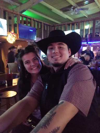 Bar «The Oasis Bar and Grill», reviews and photos, 4720 Ruby Ave, Midlothian, TX 76065, USA