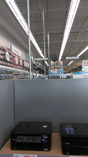 Office Supply Store «Staples», reviews and photos, 591 Memorial Dr, Chicopee, MA 01020, USA