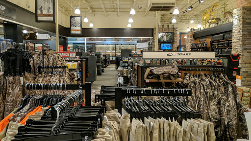 Outdoor Sports Store «Field & Stream», reviews and photos, 2075 Interchange Rd, Erie, PA 16509, USA