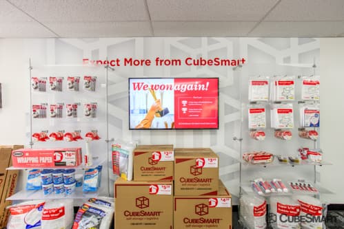 Self-Storage Facility «CubeSmart Self Storage», reviews and photos, 830 Wheeler Way, Langhorne, PA 19047, USA