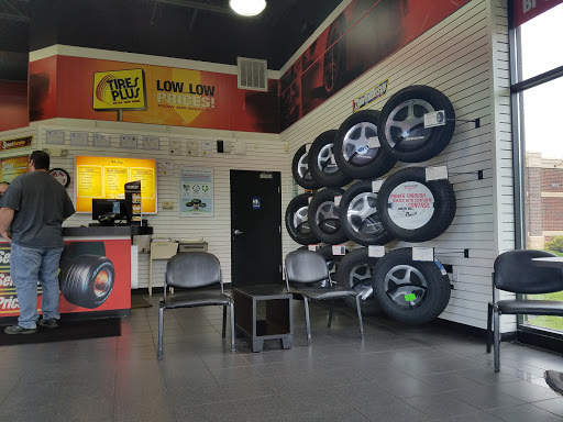 Tire Shop «Tires Plus», reviews and photos, 979 W Broadway Ave, Forest Lake, MN 55025, USA
