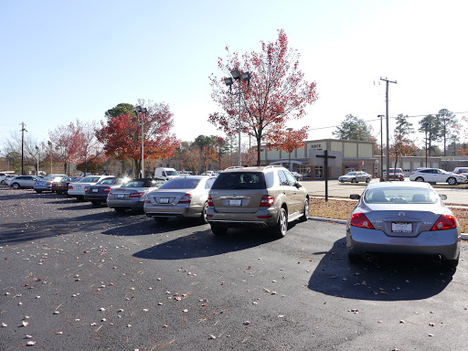 Used Car Dealer «Auto Haus (Williamsburg)», reviews and photos, 212 2nd St, Williamsburg, VA 23185, USA