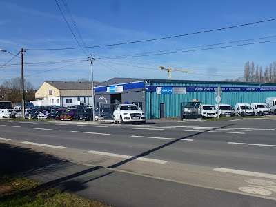 Yoann Tesson Automobiles garage indépendant (ex top garage) à Saint-Berthevin